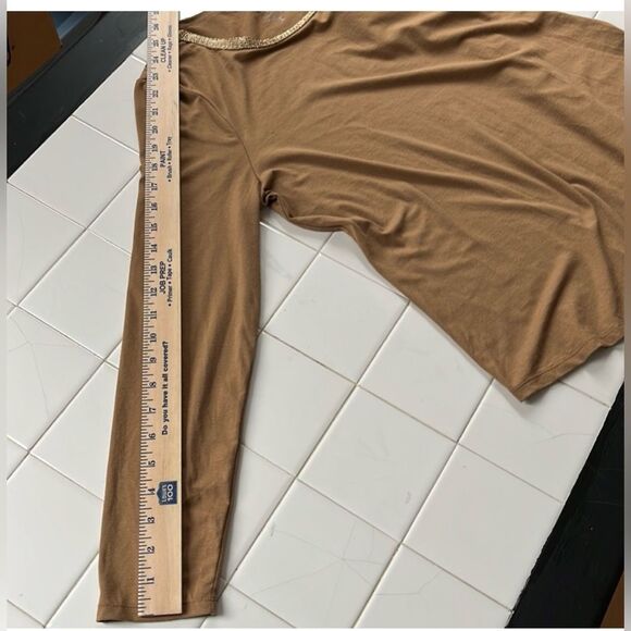 Brown Long Sleeve Gold Trim Round Neckline SIZE 1 - Picture 5 of 10